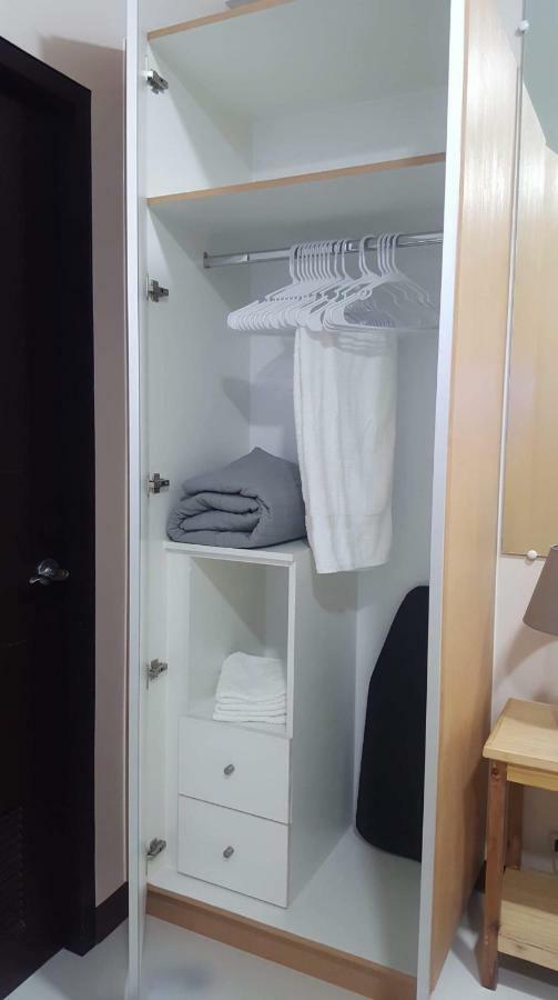 מנילה 101 Newport Condo C2 מראה חיצוני תמונה