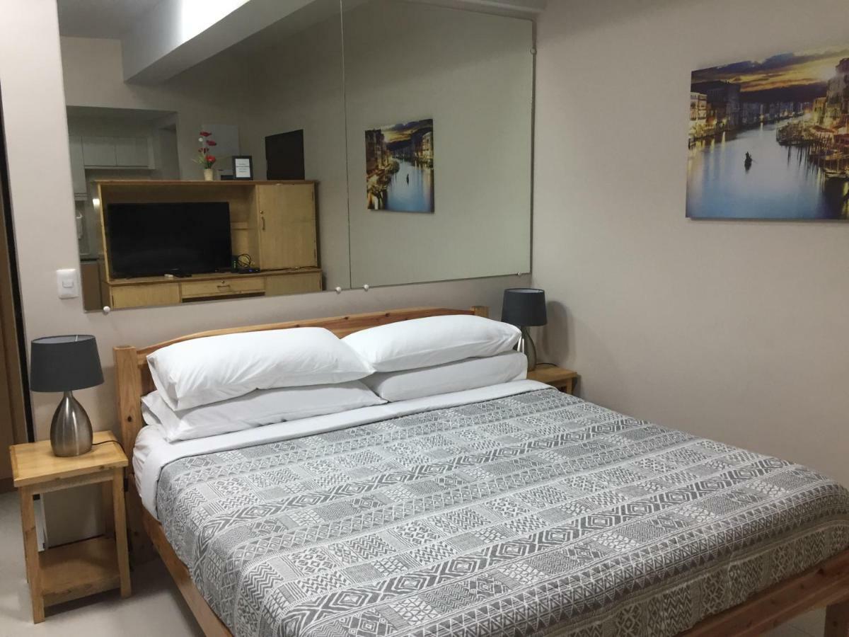מנילה 101 Newport Condo C2 מראה חיצוני תמונה